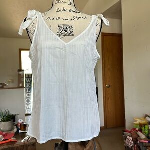 NWT SHEIN linen top